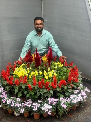 Sachin Lohote showing applicability for landscaping with combination of genetics
